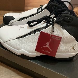 DS - Air Jordan XXI PE